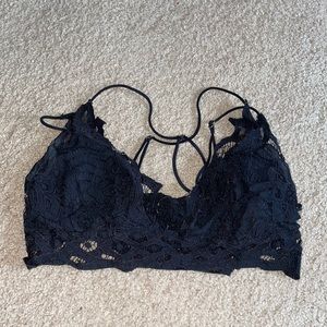 🐾 3/25 black lace bralette